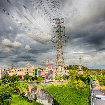 莫蘭蒂狂掃南台停電破百萬戶 台電全台動員拚復電率逾9成2